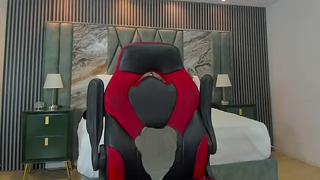 Michael blue online show from September 17, 2025, 2:41 pm