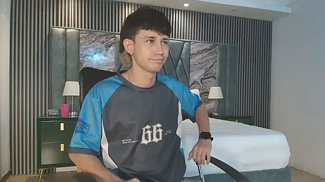 Michael blue online show from January 10, 2026, 12:00 pm