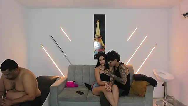 brutal sex room2k online show from February 15, 2026, 1:43 pm