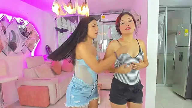 stangirls  online show from October 11, 2025, 9:38 pm