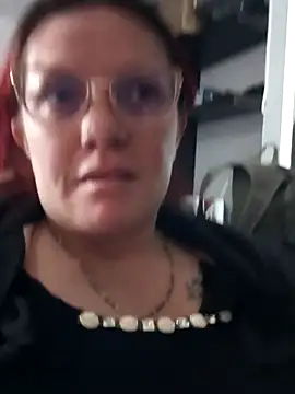 Snapshot of carolinhe_ chatting on September 26, 2025, 8:16 pm carolinhe online show from September 26, 2025, 8:16 pm