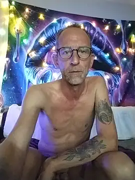 Snapshot of we_are_fucking_serious chatting on May 28, 2026, 12:29 am we are fucking serious online show from May 28, 2026, 12:29 am