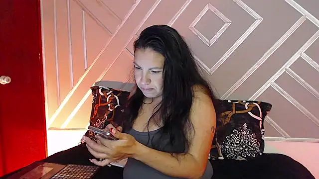 sashabluex online show from November 29, 2025, 3:06 am