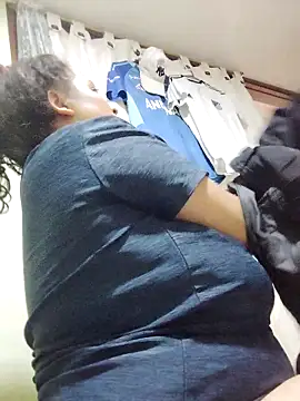 You-sexy-starr online show from November 9, 2025, 1:48 pm