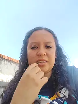 You-sexy-starr online show from December 16, 2025, 3:49 pm