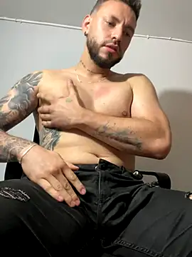 DIMITRI MASTEER online show from October 3, 2025, 3:52 am