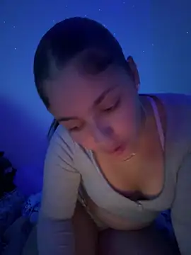 babykalirose online show from September 22, 2025, 2:17 am