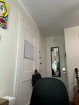 babykalirose online show from May 12, 2026, 3:14 am