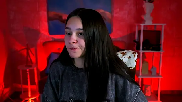 KimClarks  online show from September 26, 2025, 6:04 pm