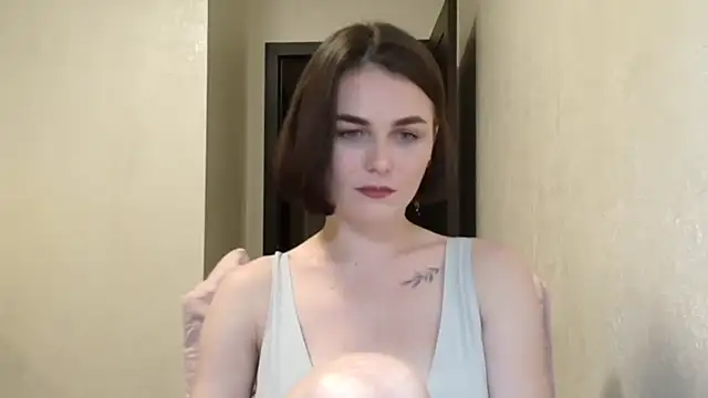 Silviaa a online show from June 4, 2026, 9:08 pm