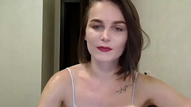 Silviaa a online show from August 6, 2026, 8:37 pm