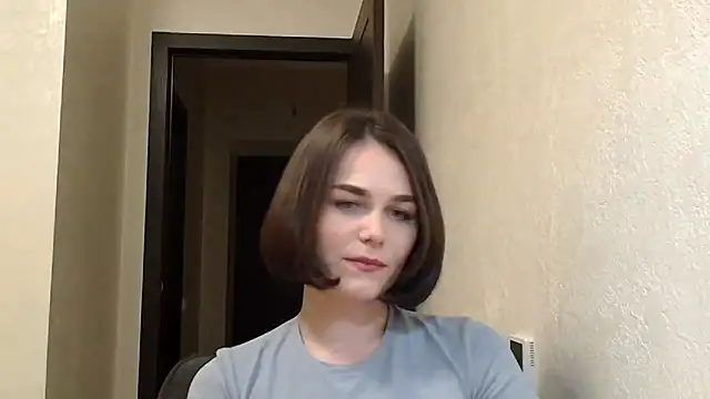 Silviaa a online show from June 18, 2026, 7:41 pm