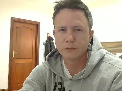 TroyDieselXXX online show from May 31, 2026, 7:14 pm