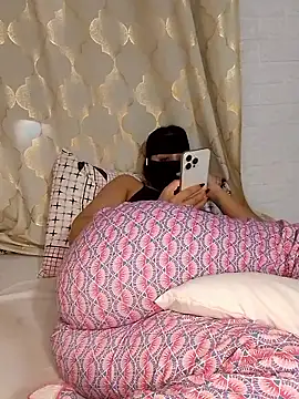 Samaarsexy23 online show from November 18, 2025, 1:14 pm