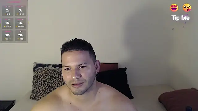 Tim mz01 online show from October 20, 2025, 7:58 pm