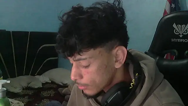Snapshot of Dark_DesireX chatting on May 14, 2026, 1:08 pm Dark DesireX online show from May 14, 2026, 1:08 pm
