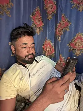 Munny6677 online show from November 21, 2025, 11:37 pm