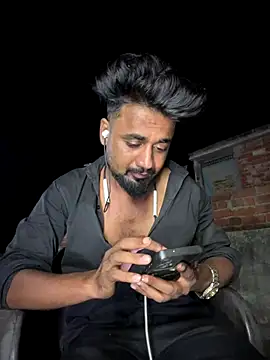 Munny6677 online show from September 23, 2025, 5:42 pm