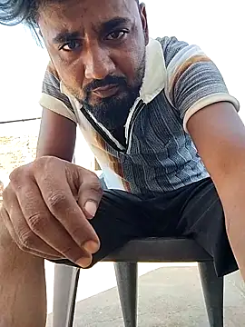 Munny6677 online show from October 12, 2025, 9:10 am