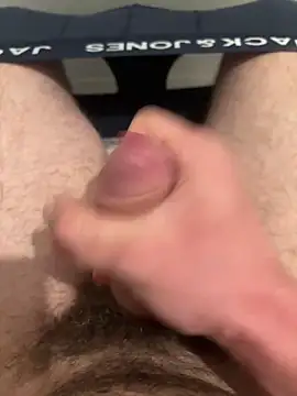 hugehairycock 98 online show from October 26, 2025, 4:46 am