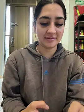 JasmineRhodes online show from June 9, 2026, 12:06 pm
