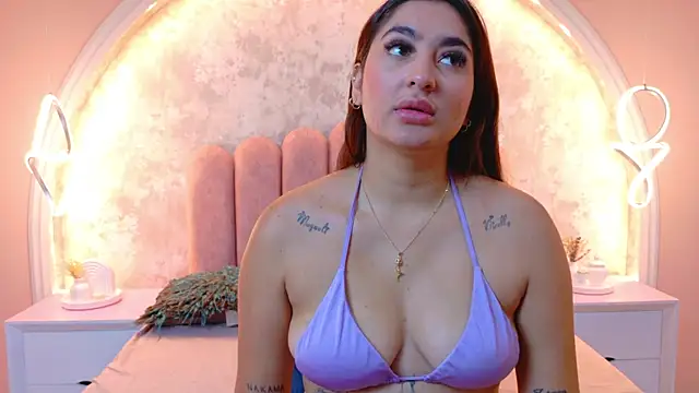 JasmineRhodes online show from October 23, 2025, 1:10 pm