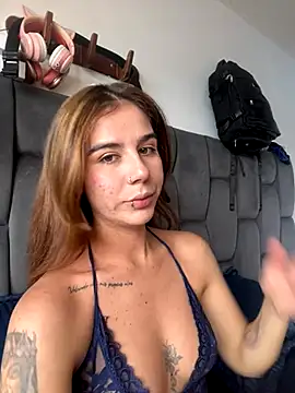 AllieYourGirl online show from October 4, 2025, 5:36 pm