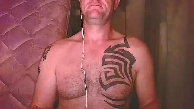 Yournaughty online show from October 25, 2025, 6:34 am