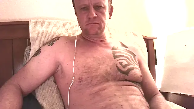 Yournaughty online show from June 16, 2026, 7:08 am