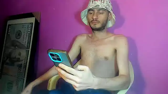 bigcockwhite777 online show from June 25, 2026, 12:19 am