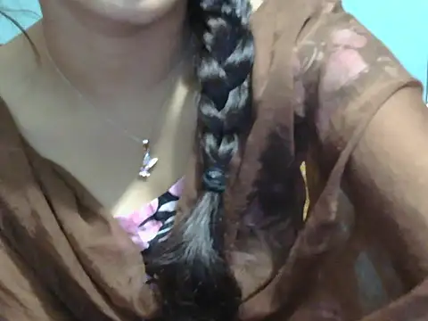 lovely soniya online show from October 9, 2025, 4:46 am