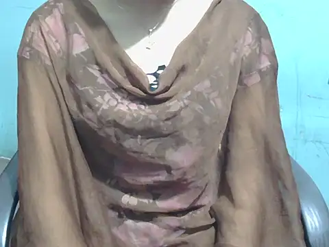 lovely soniya online show from September 22, 2025, 5:46 am