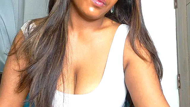 nylaahh-12 online show from March 26, 2026, 10:51 pm