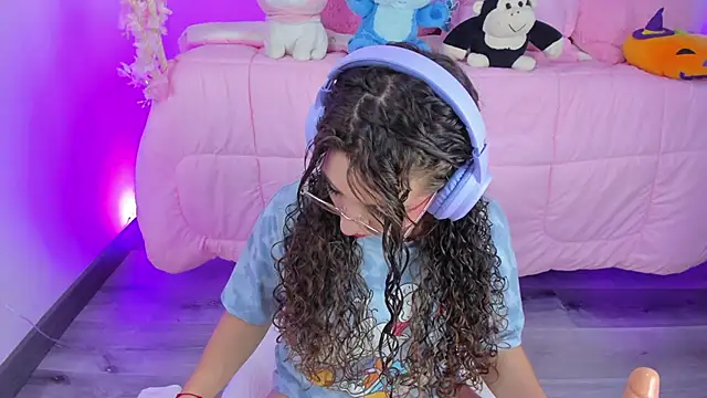 Snapshot of hannacutegod chatting on March 18, 2026, 6:16 am hannacutegod online show from March 18, 2026, 6:16 am