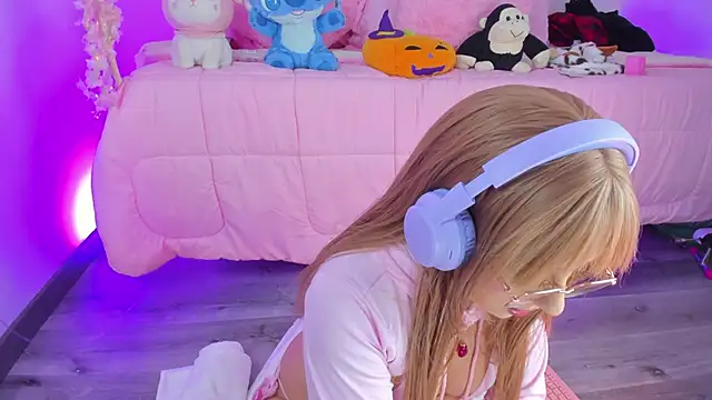 Snapshot of hannacutegod chatting on February 14, 2026, 5:29 am hannacutegod online show from February 14, 2026, 5:29 am