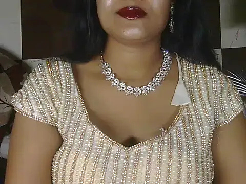 Snapshot of hotee_bhabi chatting on July 20, 2026, 4:53 am hotee bhabi online show from July 20, 2026, 4:53 am