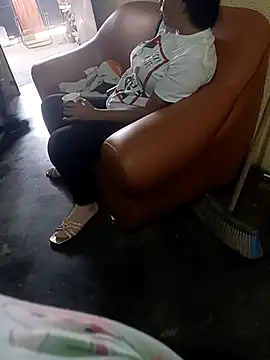 Fernanda30 online show from February 8, 2026, 6:27 pm