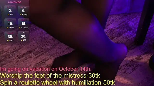 EmiliyaRoude online show from October 5, 2025, 12:51 pm