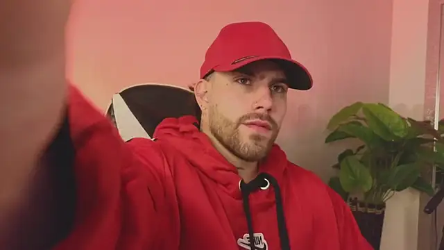 Ades Lowe online show from December 2, 2025, 10:28 am