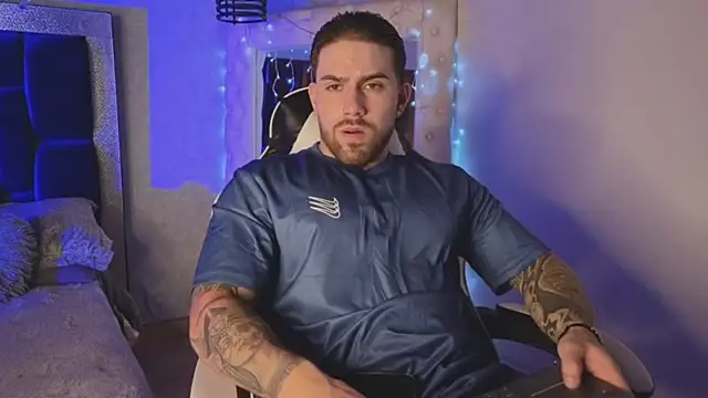 Ades Lowe online show from November 10, 2025, 7:30 pm