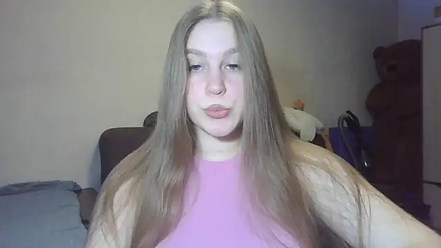 yourhoney Lola  online show from October 24, 2025, 3:33 pm