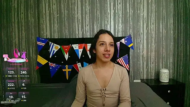 Alicee Moonn online show from June 14, 2026, 5:14 pm