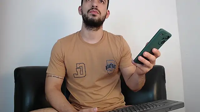 SouthernMilk online show from September 13, 2025, 9:04 pm