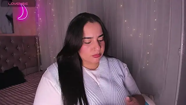 artemisa19 online show from September 24, 2025, 3:46 am