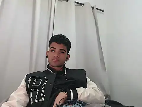 camillo beischel  online show from September 30, 2025, 7:42 pm