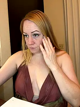 ChiliRoja online show from November 22, 2025, 7:40 am