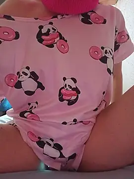 Hottiesophie online show from June 6, 2026, 4:56 pm