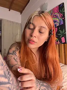 Snapshot of YunoRose_ chatting on February 22, 2026, 3:20 am YunoRose online show from February 22, 2026, 3:20 am