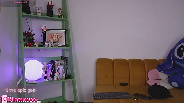 Snapshot of YunoRose_ chatting on March 13, 2026, 3:55 am YunoRose online show from March 13, 2026, 3:55 am