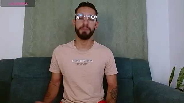 ReyPablo1 online show from September 14, 2025, 2:50 pm